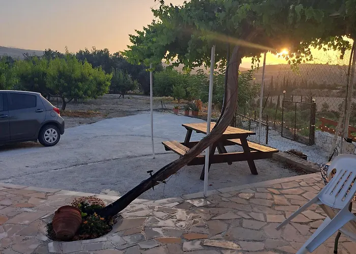 Andria Semesterbostad *